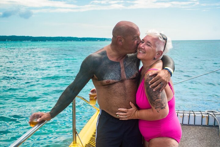 Ricks Cafe Cruise Snorkeling Open Bar DJ OCEAN EDEN BAY/CORAL