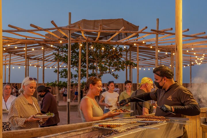 Dubai Premium Red Dunes Safari, Camels & 5* BBQ at Al Khayma Camp