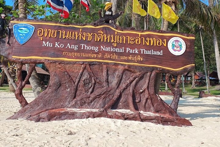 Koh Samui: Angthong National Marine Park 42-Island Speedboat Tour