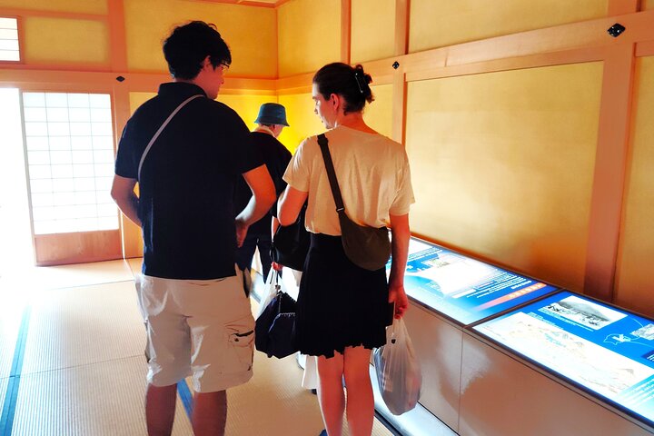 Hakodate: Goryokaku Star Fort & Tower Guided History Tour