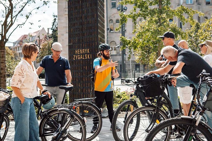 Poznań Highlights on a Guided Bike Ride