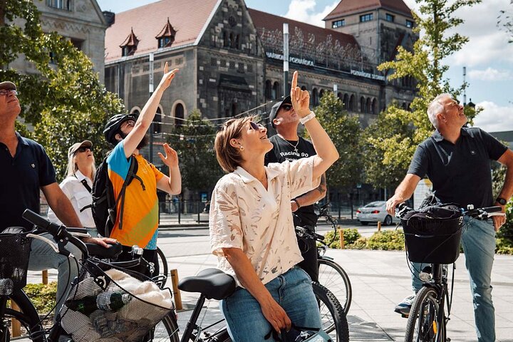 Poznań Highlights on a Guided Bike Ride