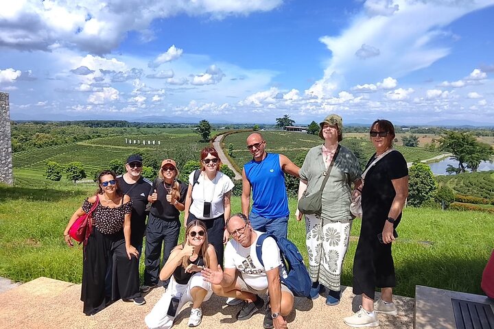 ChiangRai Guided 7 Major Sites+Buffet Lunch #All ticket included