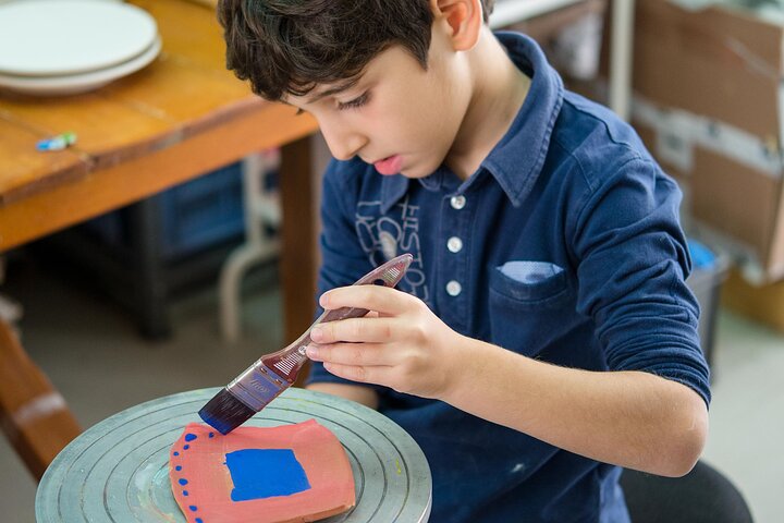 2-Hour Pottery Making Workshop in Ragusa
