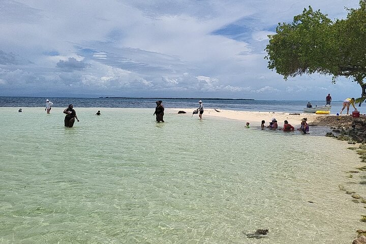 Island Hopping Tour from Hopkins Belize
