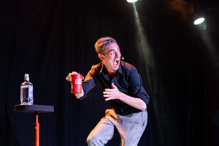 House of Illusion Magic Show with Drinks