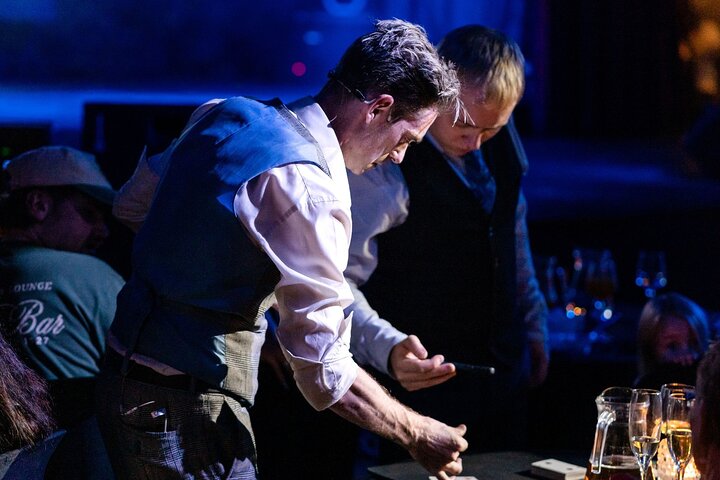 House of Illusion Magic Show with Drinks