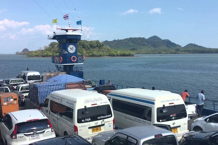 Koh Lanta to Krabi Air Conditioned Shared Van Transfer