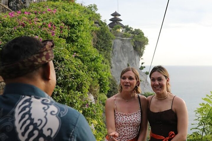 Uluwatu Sunset & Kecak Fire Dance – Private All-Inclusive Tour