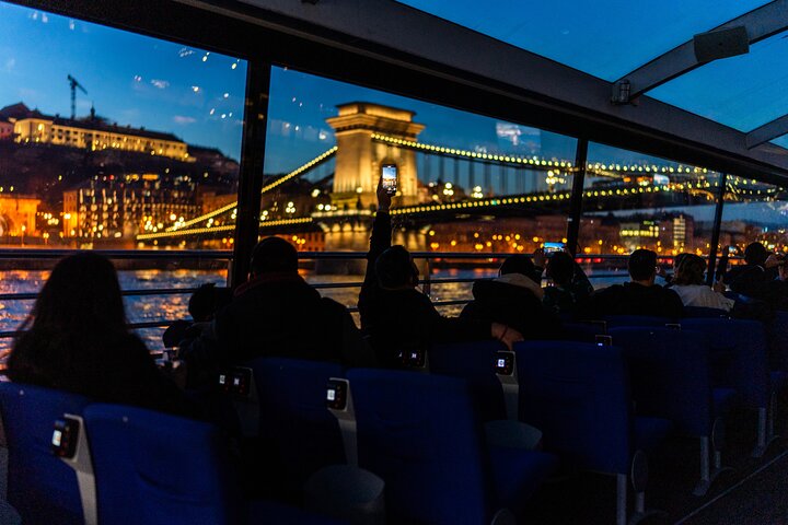 Budapest Danube River Sightseeing Night Cruise with Drink