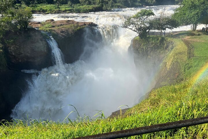 Murchison Waterfalls Hiking Adventure