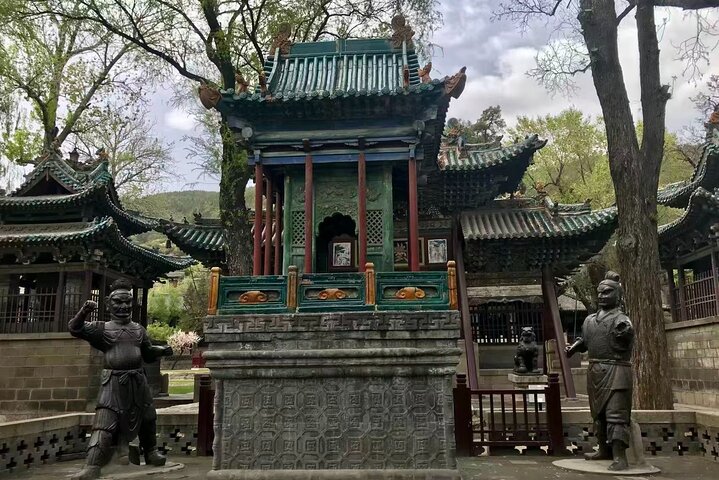 Private Day Tour in Taiyuan: Jinci, Mengshan Buddha, Tianlong Mount