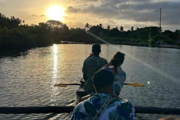 Kongo River Sunset Experience in Canoe