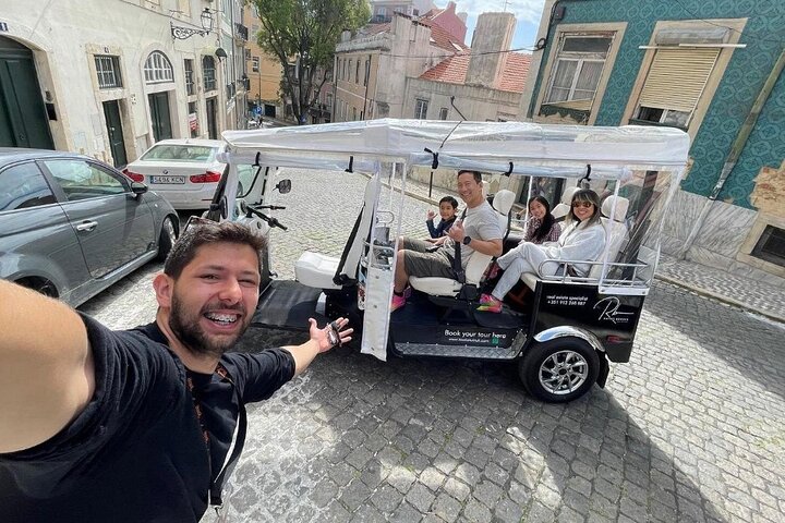 True 4Hour Private Tuk Tuk Tour: Discover Lisbon with a Local!