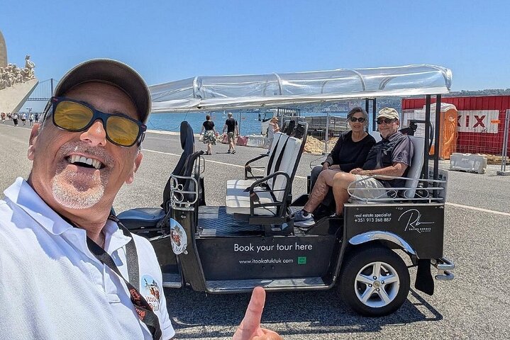 True 4Hour Private Tuk Tuk Tour: Discover Lisbon with a Local!