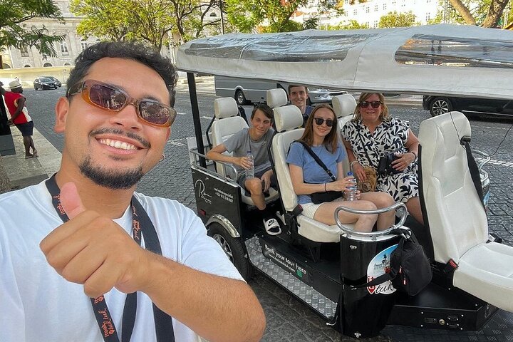 True 4Hour Private Tuk Tuk Tour: Discover Lisbon with a Local!