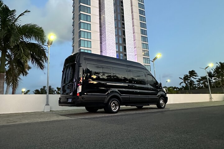 Luxury VIP Airport - Hotel pickups | St. Martin - St. Maarten