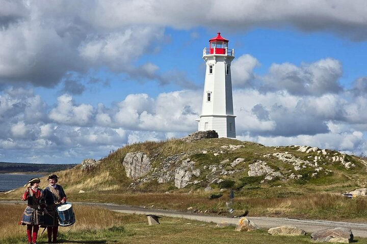 Louisbourg Fortress, Lighthouse & Cliffside Adventure Sydney NS