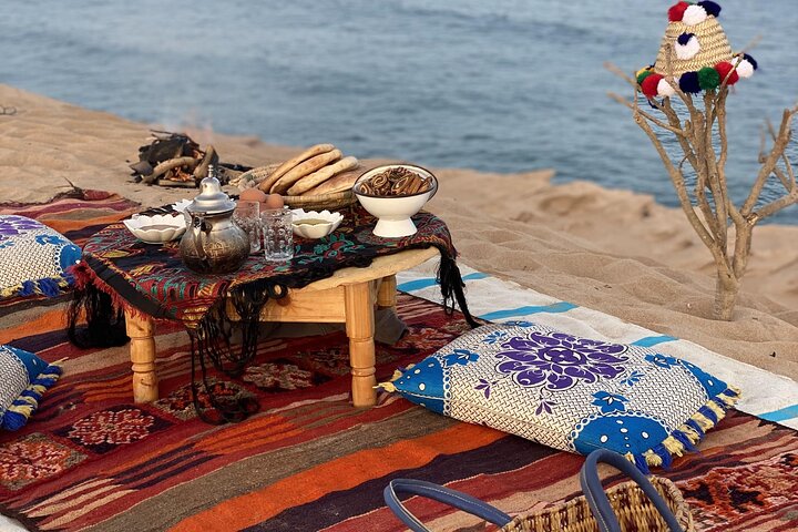 Agadir/Taghazout: Sunset Sandboarding Quad Bike & Moroccan Dinner