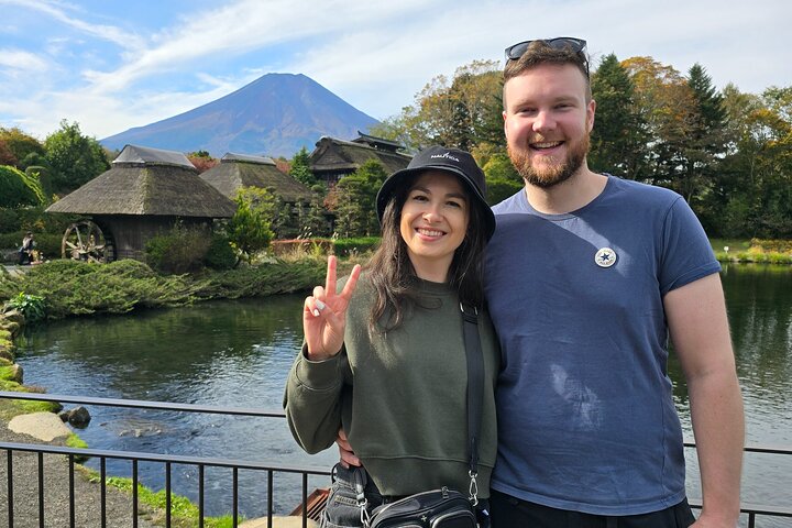 Locally Owned: Private Mt. Fuji Icons & Hidden Gems (Kawaguchiko)