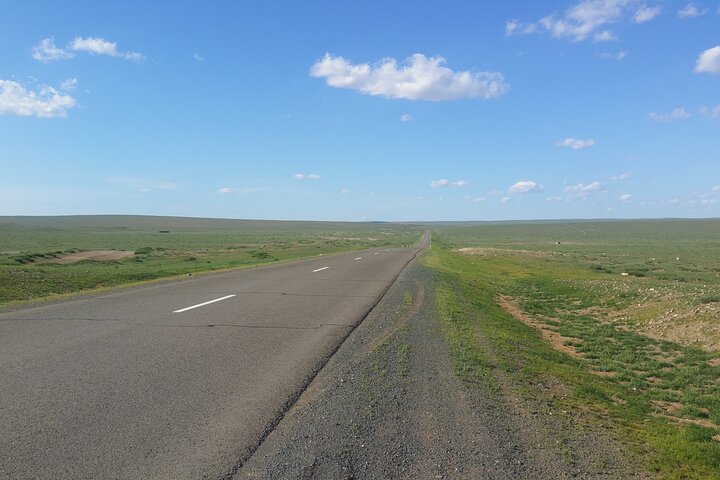 Multi Day Gobi Desert Highlights at Dunes