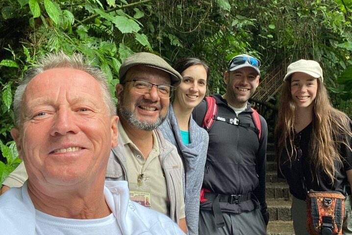 Full Day Poas Volcano, La Paz Waterfall Gardens and Coffee Plantation Experience