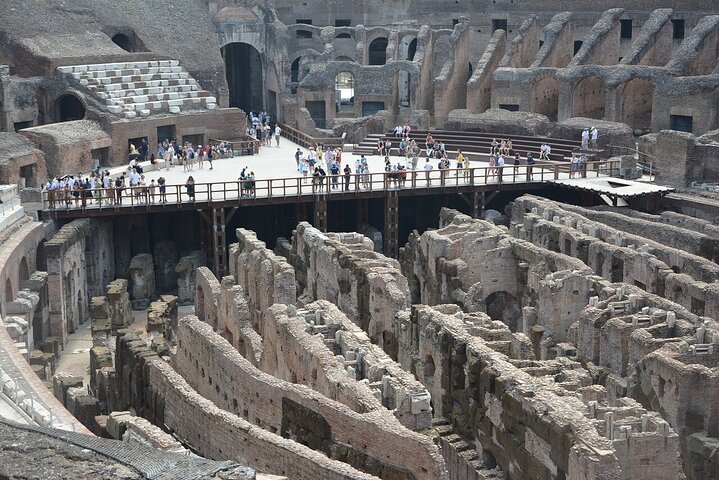 Rome: Colosseum, Forum & Palatine with Arena Access + Audio Guide