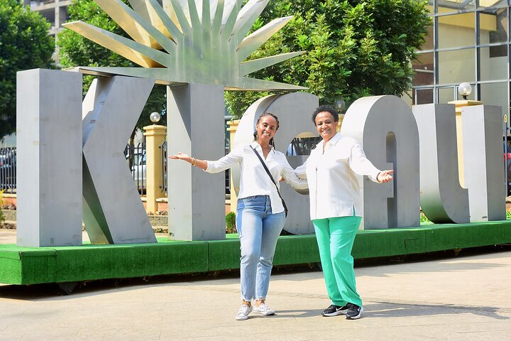 Kigali City Tour: History, Art and Local Highlights.