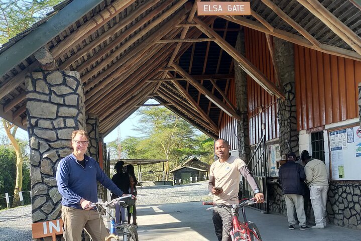 Explore Naivasha With Leshamara Safaris Transportation