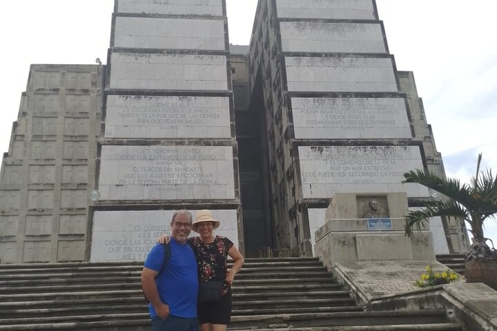 Excursion to the Three Eyes Park and the Colón Lighthouse