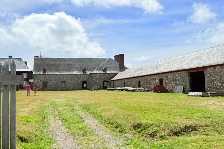 Louisbourg Fortress & Lighthouse Tour from Sydney Cape Breton