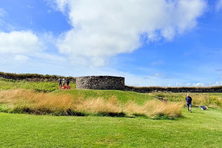 Louisbourg Fortress & Lighthouse Tour from Sydney Cape Breton