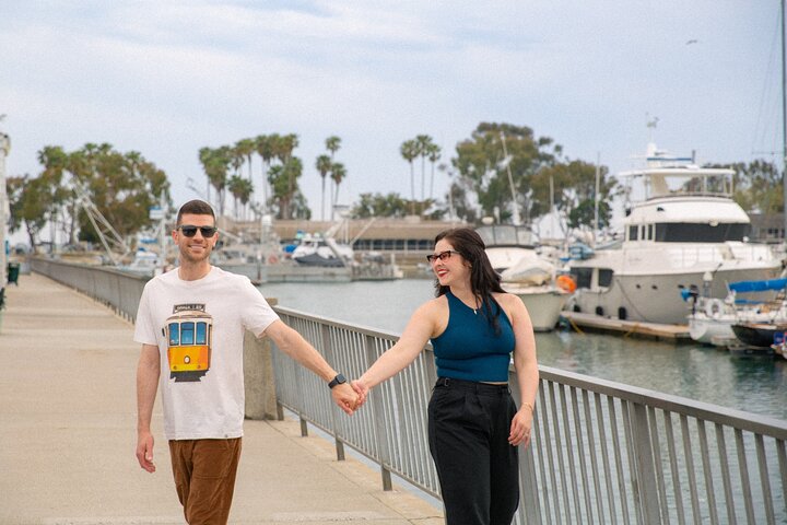 Dana Point Walking Tour & Photoshoot: Harbor or Bluff Top Trail