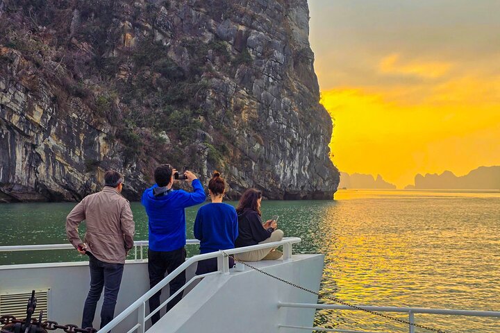 Halong Bay & Lan Ha Bay Luxury Day Cruise by The Halong Catamaran
