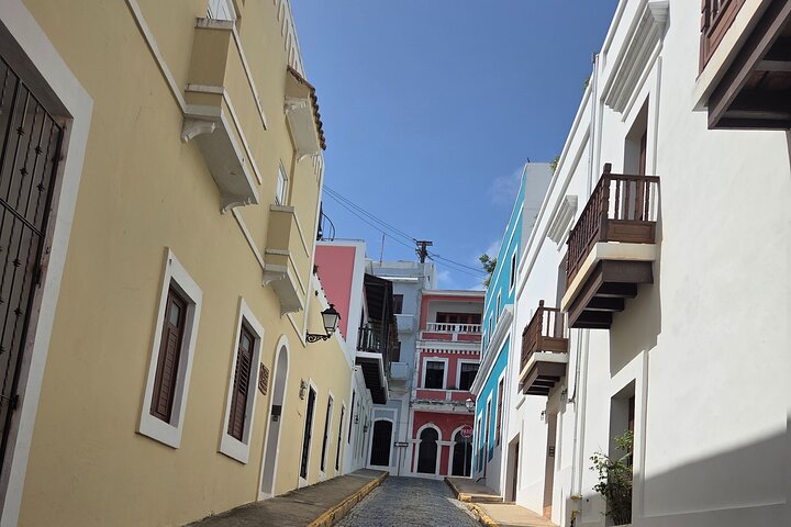 Old St. John Scenic On Cart Minimal Walks