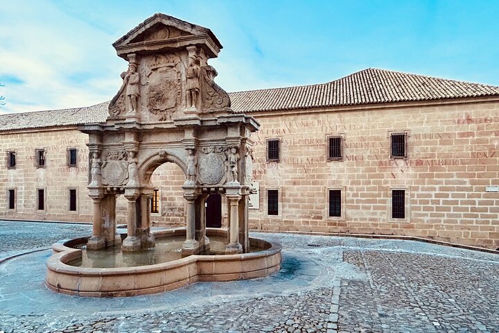 Visit Monumental Baeza (Cathedral entrance)