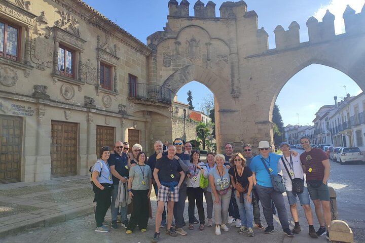 Visit Monumental Baeza (Cathedral entrance)
