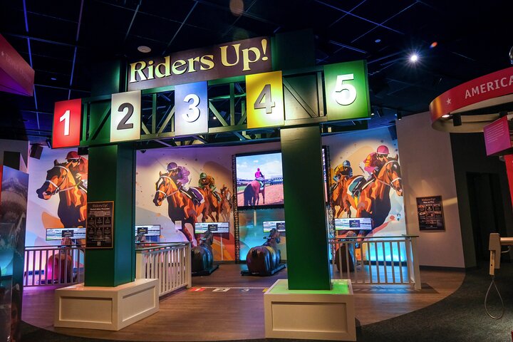 Kentucky Derby Museum - General Admission and Guided Track Visit
