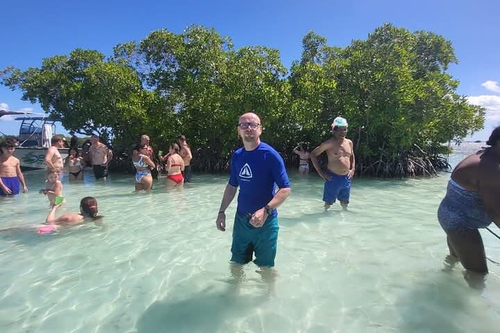 Boat Tour in 1/2 Day in the Great Ass of Sailing Bag