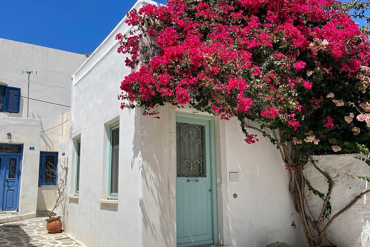 Highlights of Paros: A Private Tour with a Local