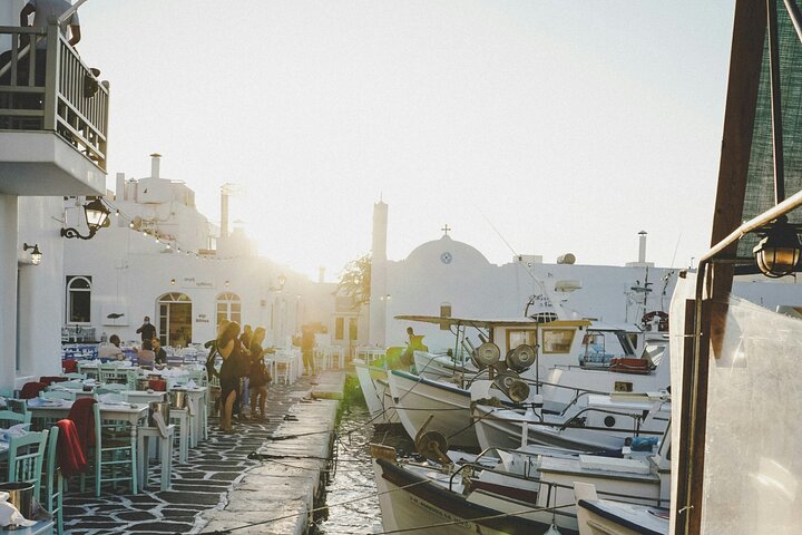 Highlights of Paros: A Private Tour with a Local