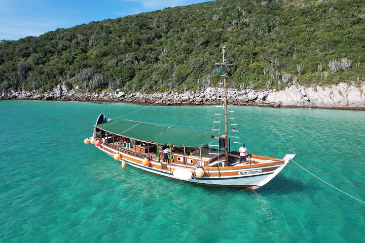 Don Juan Boat Trip in Arraial do Cabo