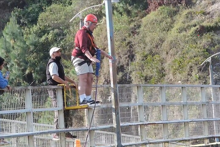 Swing Jump Similar to Bungee Jumping