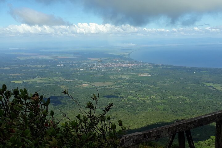 Mombacho Adventure Hiking Trails and Zipline Tour