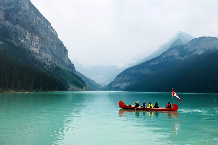 Banff Lake Louise and Moraine Lake Shuttle Tour