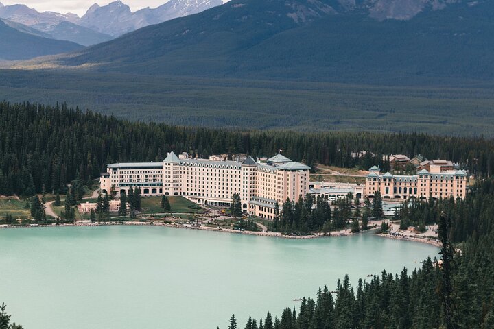 Banff Lake Louise and Moraine Lake Shuttle Tour