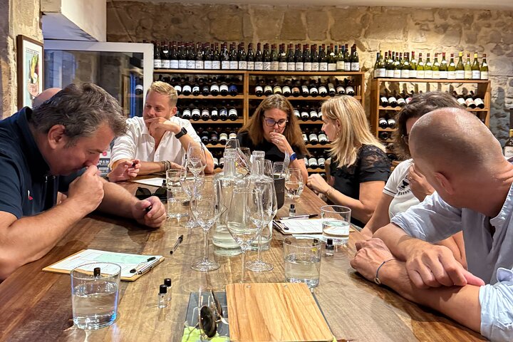 Bordeaux Food and Wine Tour : Authentic Artisan Flavors