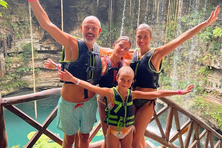 Trip to Chichen Itza with Buffet Breakfast and Saamal cenote