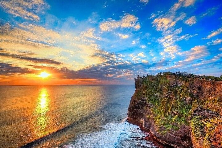 Guide, Uluwatu Temple Entry, and Kecak Dance Ticket