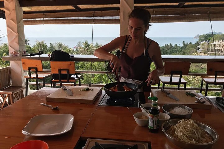 Half Day Thai Cooking Class with Sea View from Koh Tao